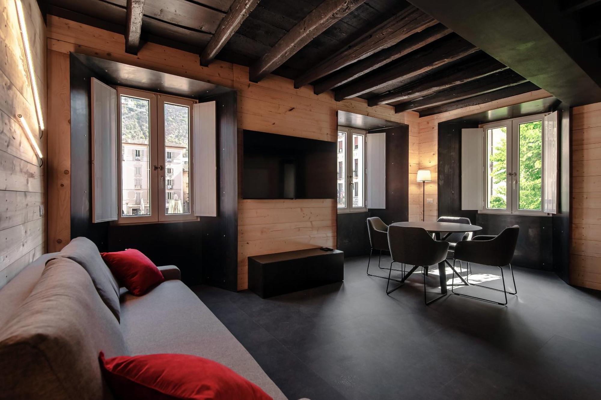 Апартаменты Fitzgerald Building - The House Of Travelers Комо Экстерьер фото